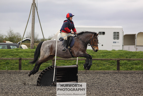 ShowCross 045
