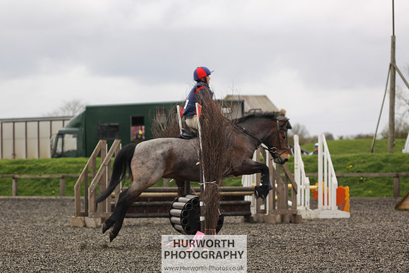 ShowCross 048