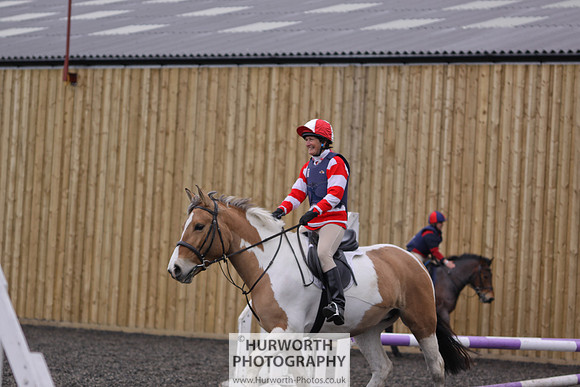 ShowCross 050