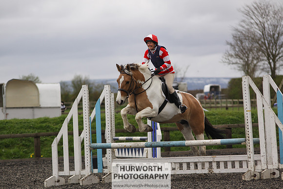 ShowCross 051