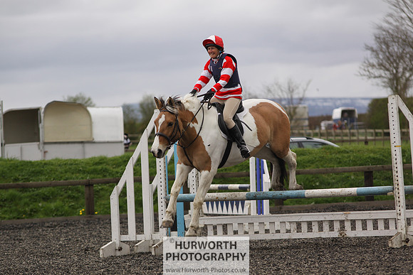 ShowCross 052