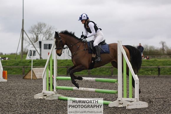 ShowCross 064