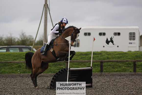 ShowCross 067