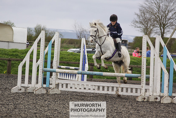 ShowCross 075