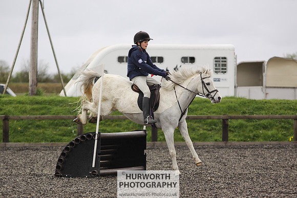 ShowCross 085