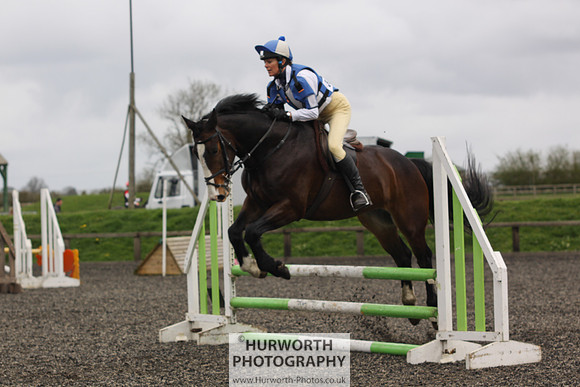 ShowCross 121