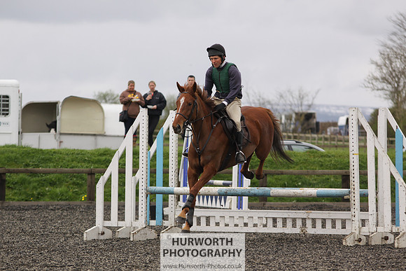 ShowCross 204