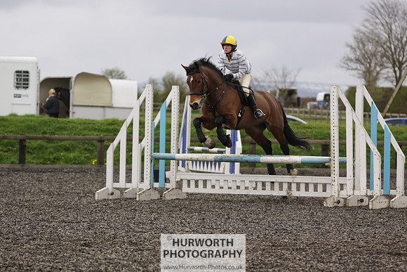 ShowCross 212
