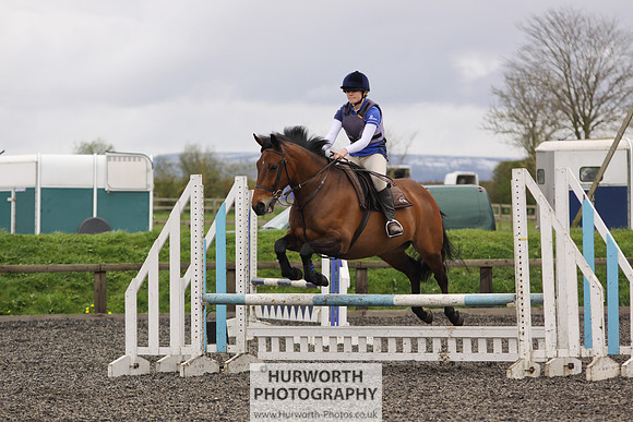 ShowCross 287