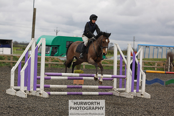 ShowCross 295