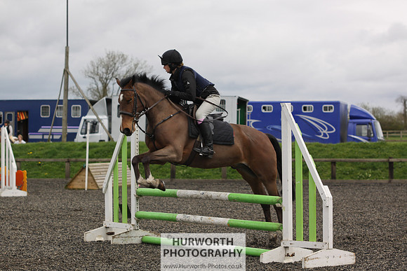 ShowCross 298