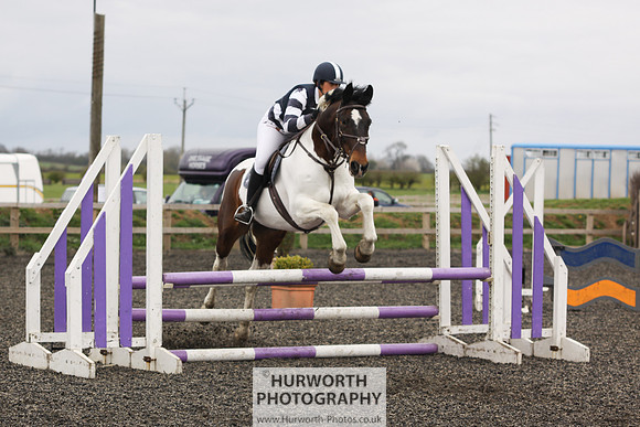 ShowCross 208
