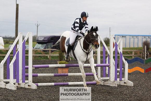ShowCross 209