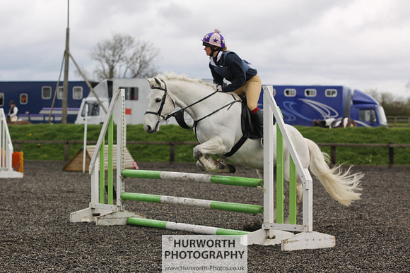 ShowCross 322