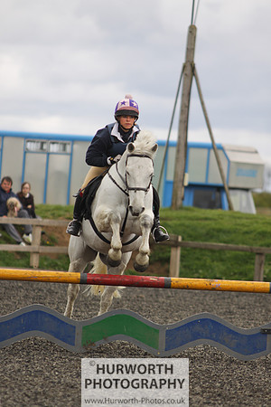 ShowCross 323