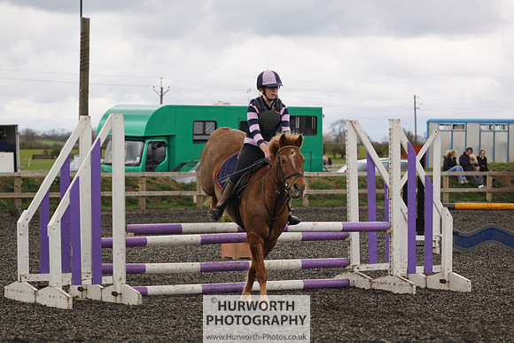 ShowCross 327