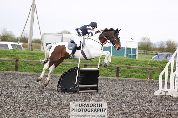 ShowCross 220