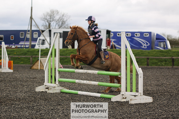 ShowCross 330