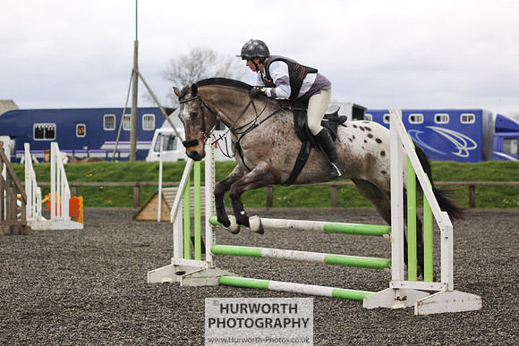 ShowCross 341