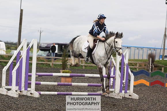 ShowCross 273