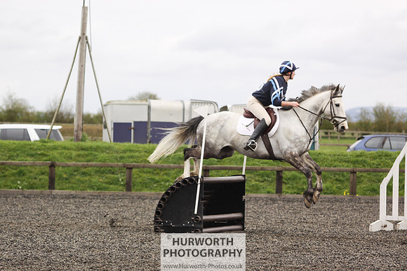 ShowCross 283