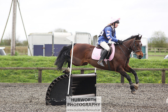 ShowCross 298