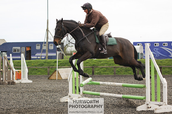 ShowCross 310