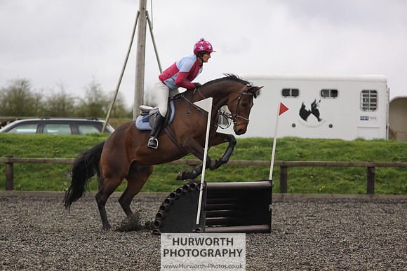 ShowCross 145