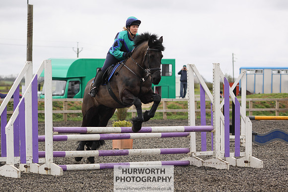 ShowCross 147