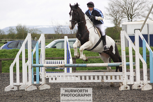 ShowCross 371