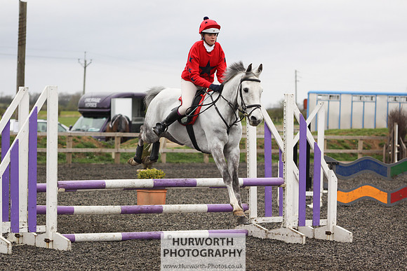 ShowCross 379