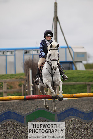 ShowCross 172