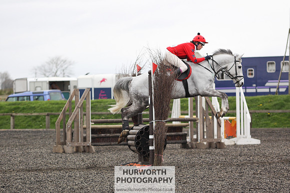 ShowCross 390