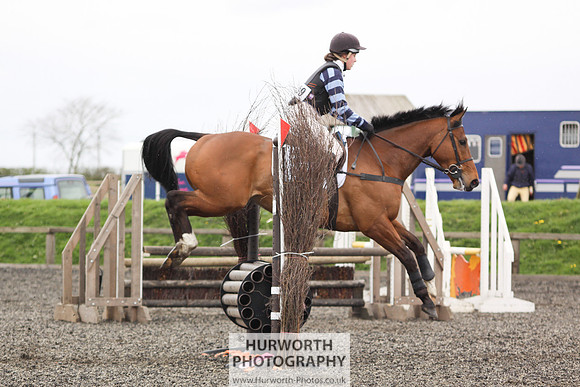 ShowCross 048