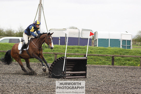 ShowCross 058
