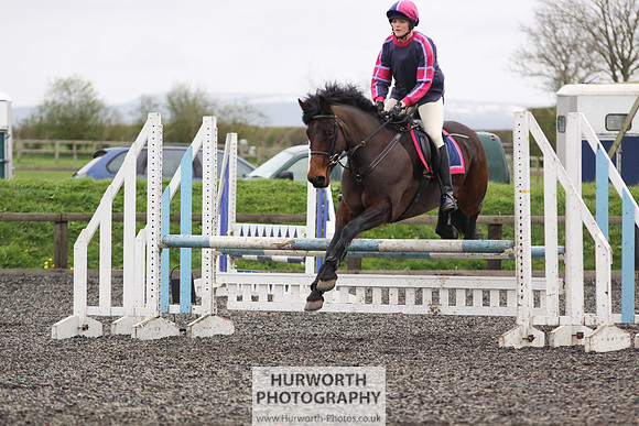ShowCross 083