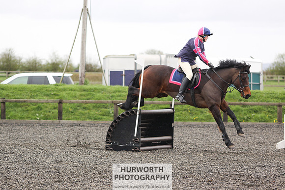 ShowCross 092