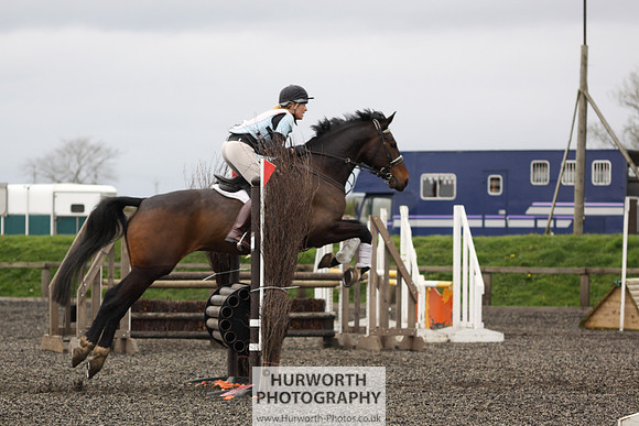 ShowCross 042