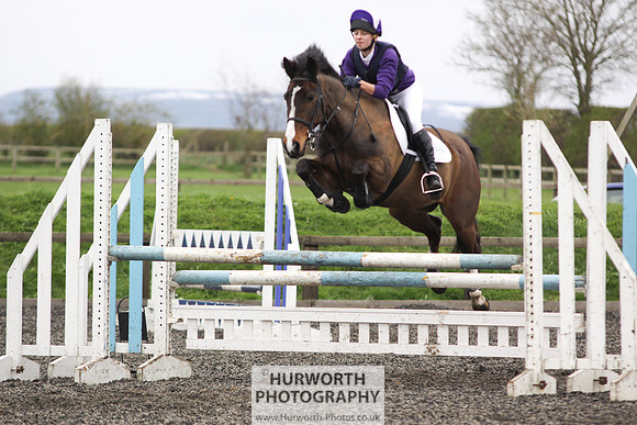 ShowCross 122