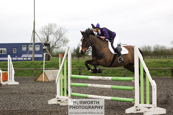 ShowCross 124