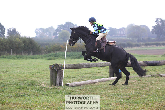 Hurworth ShowCross 114