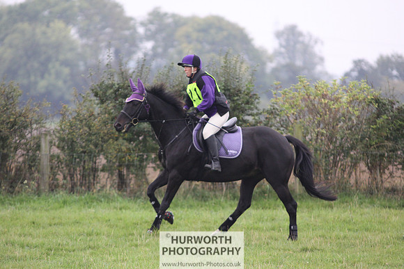 Hurworth ShowCross 120