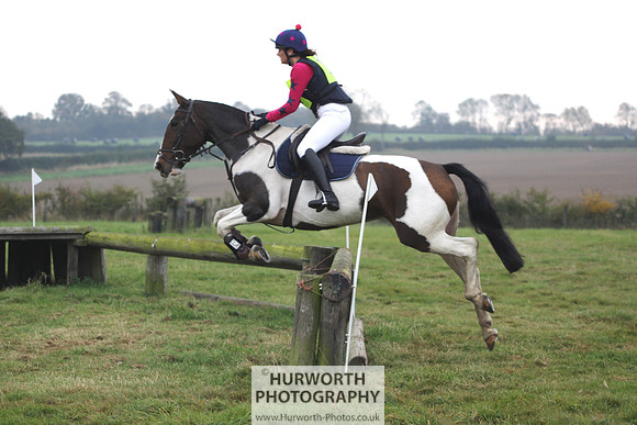 Hurworth ShowCross 145