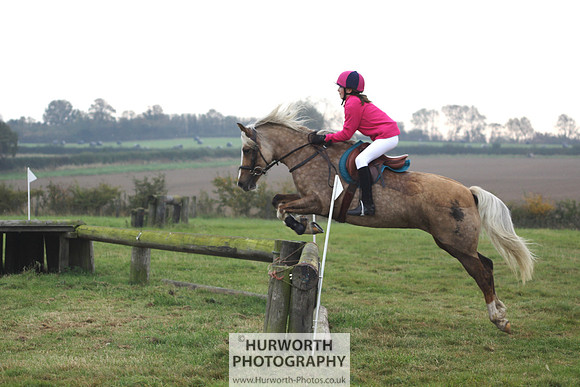 Hurworth ShowCross 180