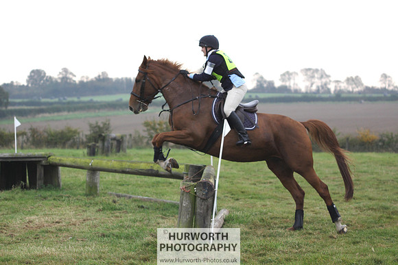 Hurworth ShowCross 224