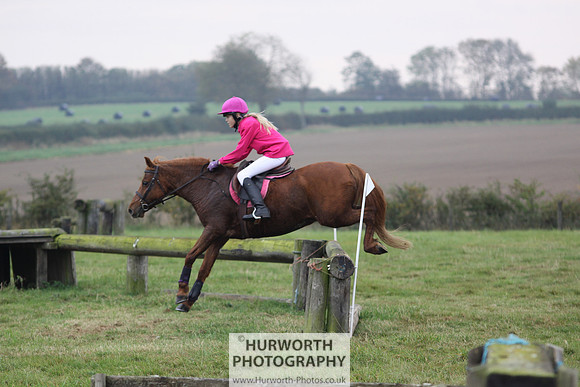 Hurworth ShowCross 280