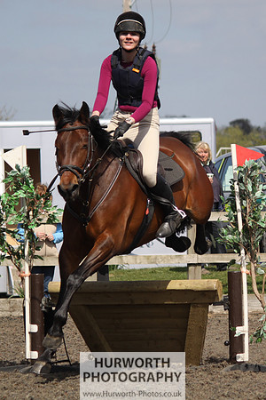 Hurworth Good Friday Show Cross 135