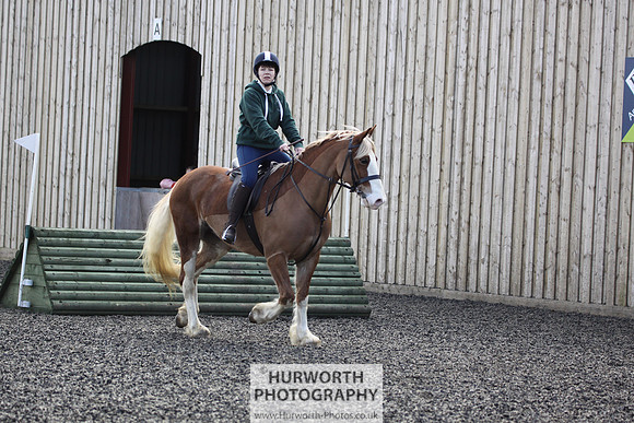 Hurworth Easter ShowCross 004