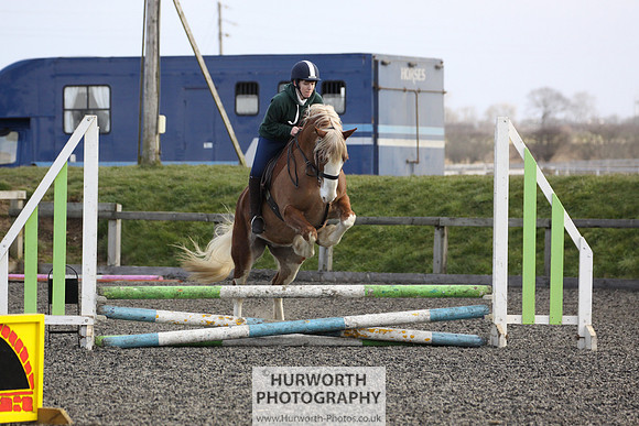 Hurworth Easter ShowCross 005