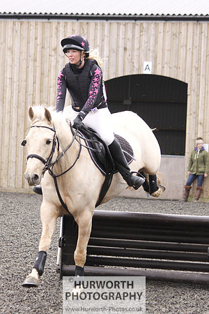 Hurworth Easter ShowCross 045